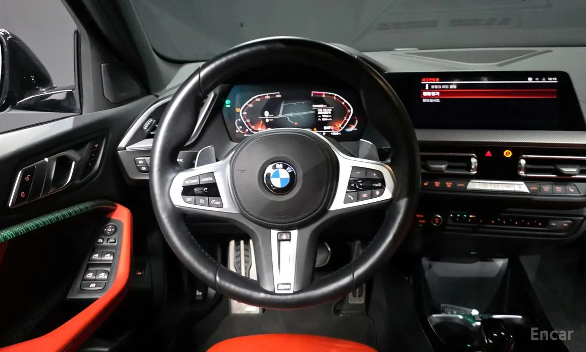 Фото 13 - BMW 1 Series