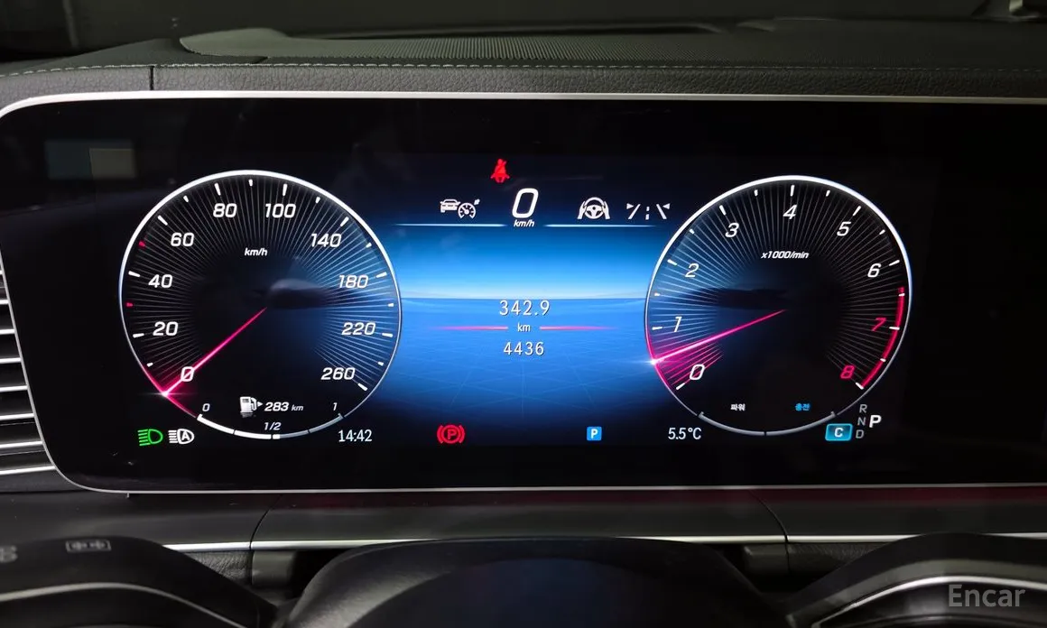 Фото 8 - Mercedes-Benz GLE-Class