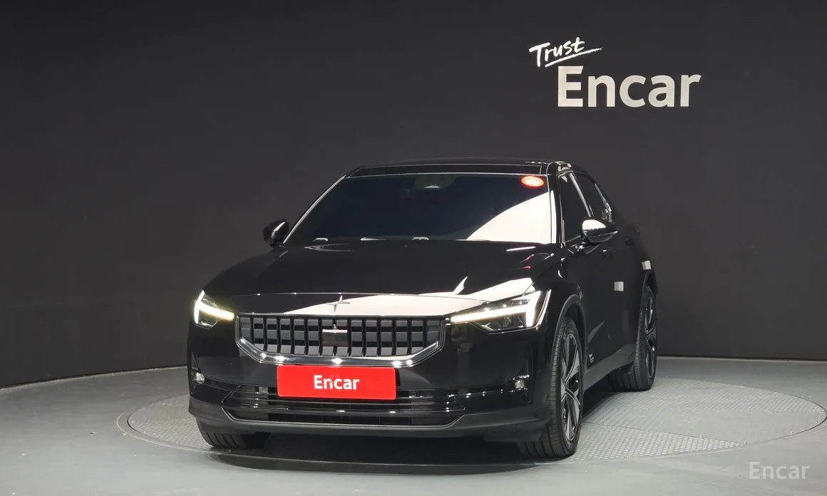 Фото 3 - Polestar 2