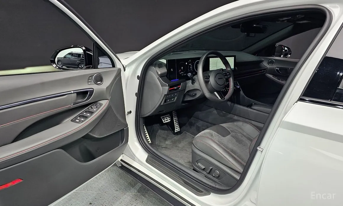 Фото 11 - Hyundai Sonata