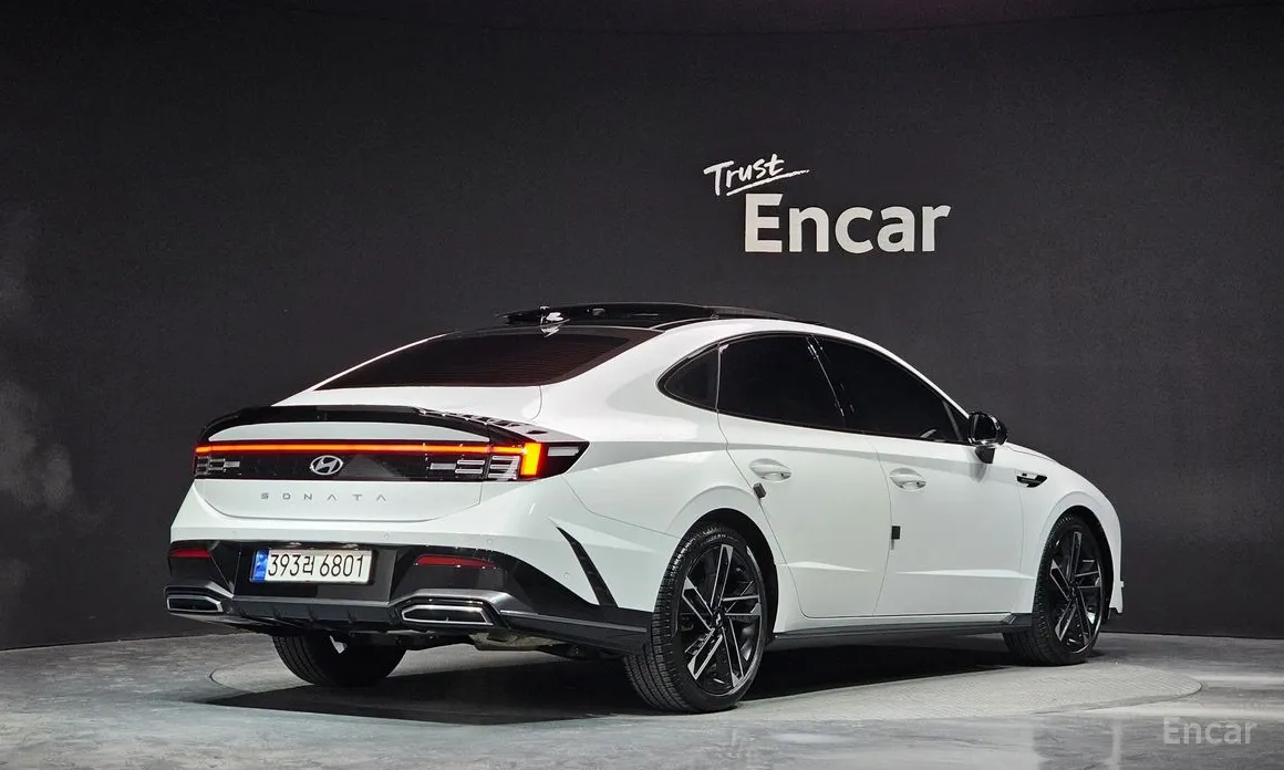 Фото 2 - Hyundai Sonata