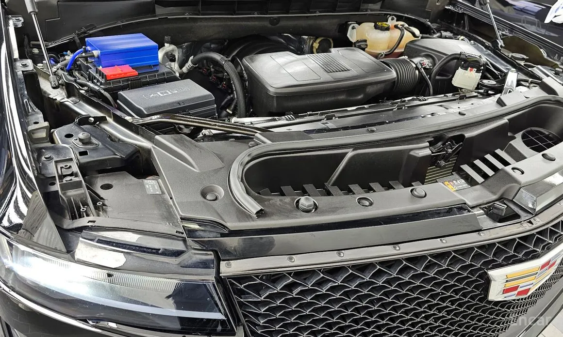 Фото 6 - Cadillac Escalade