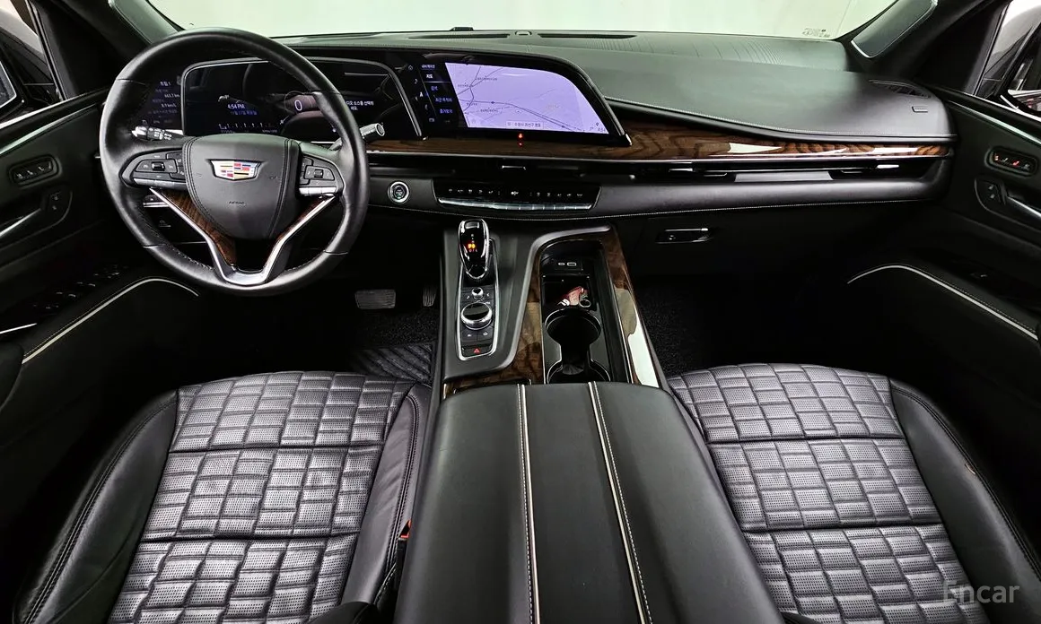 Фото 7 - Cadillac Escalade