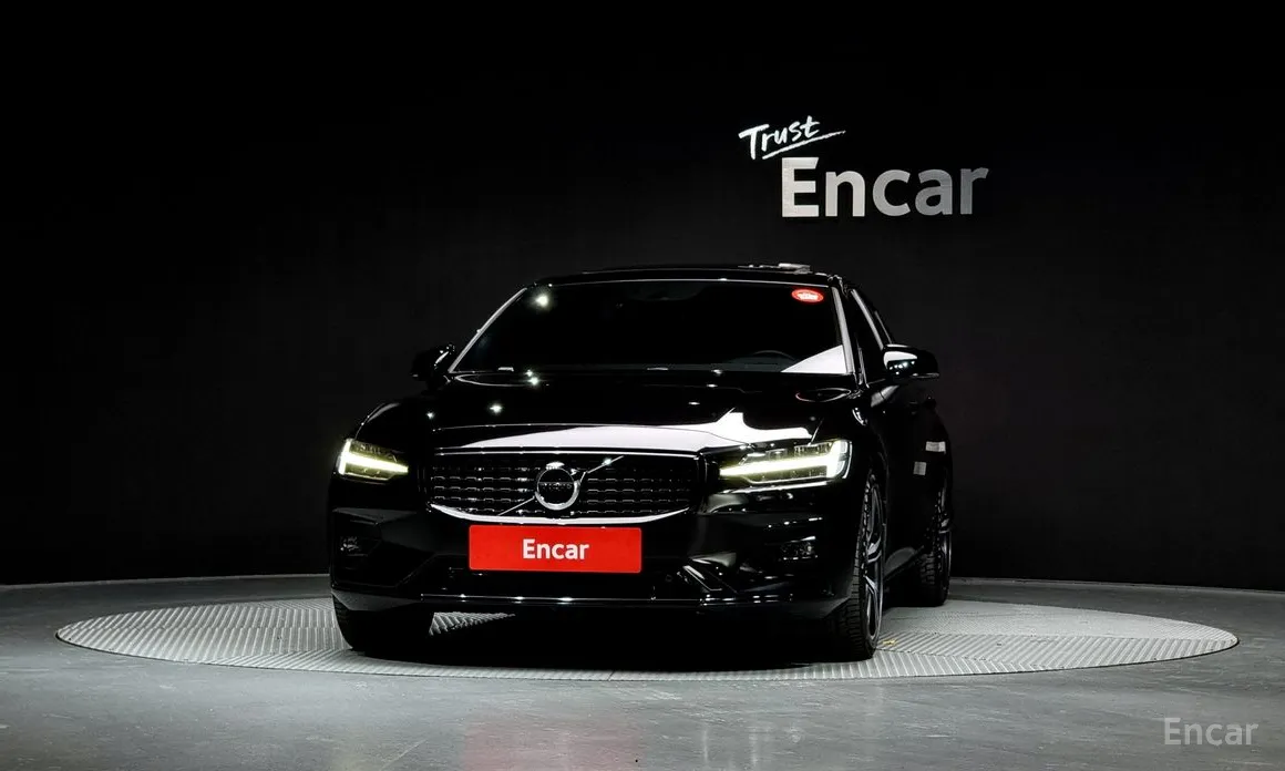 Фото 3 - Volvo S60