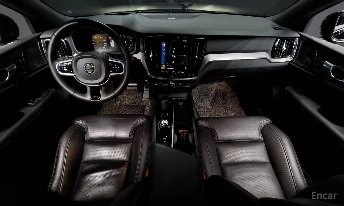 Фото 7 - Volvo S60