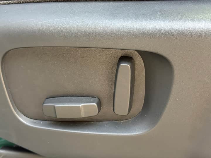 Фото 17 - Land Rover Discovery Sport