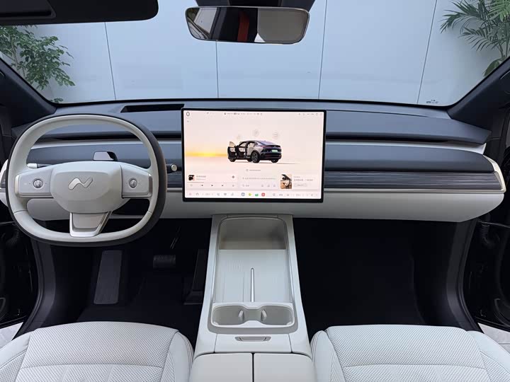 Фото 7 - Nio Onvo L60