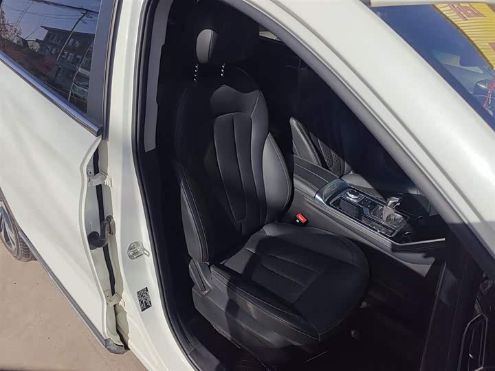 Фото 25 - Jetour X90