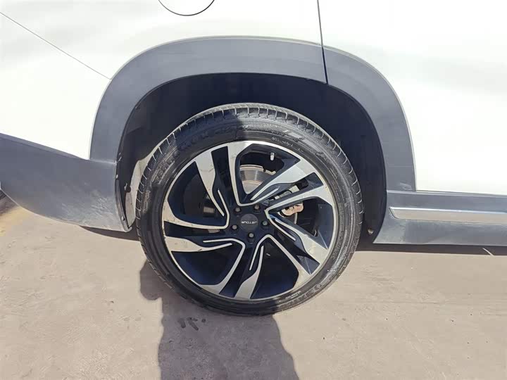 Фото 26 - Jetour X90