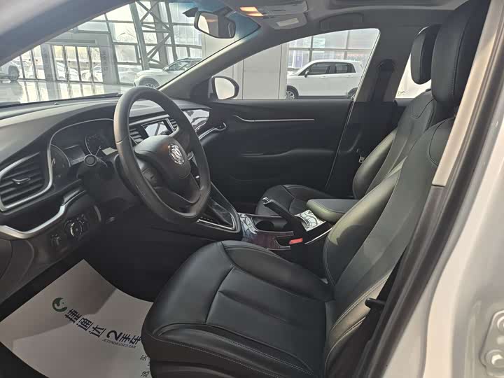 Фото 10 - Buick Excelle GT