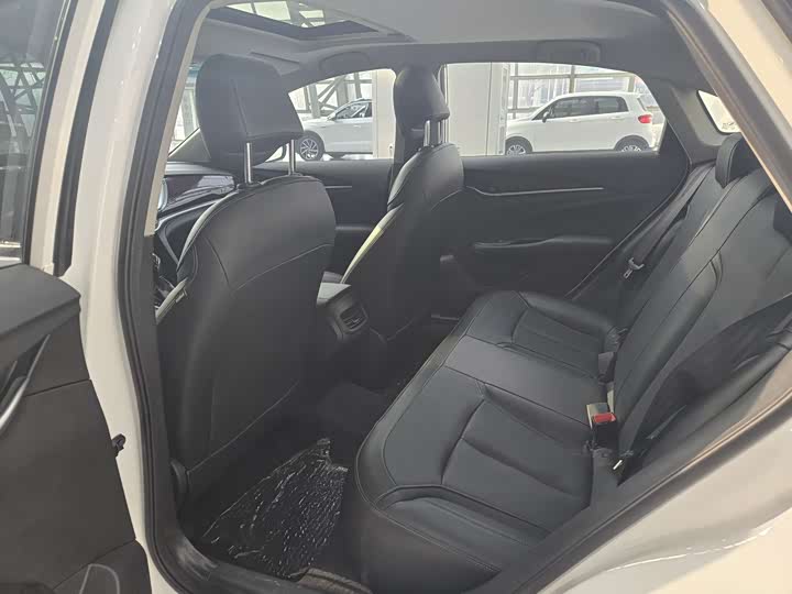 Фото 17 - Buick Excelle GT