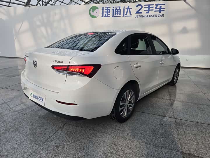 Фото 28 - Buick Excelle GT