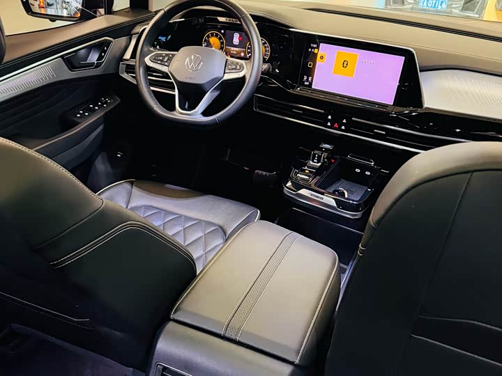 Фото 10 - Volkswagen Talagon