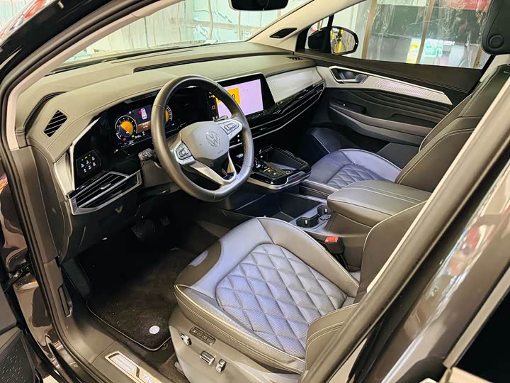 Фото 4 - Volkswagen Talagon