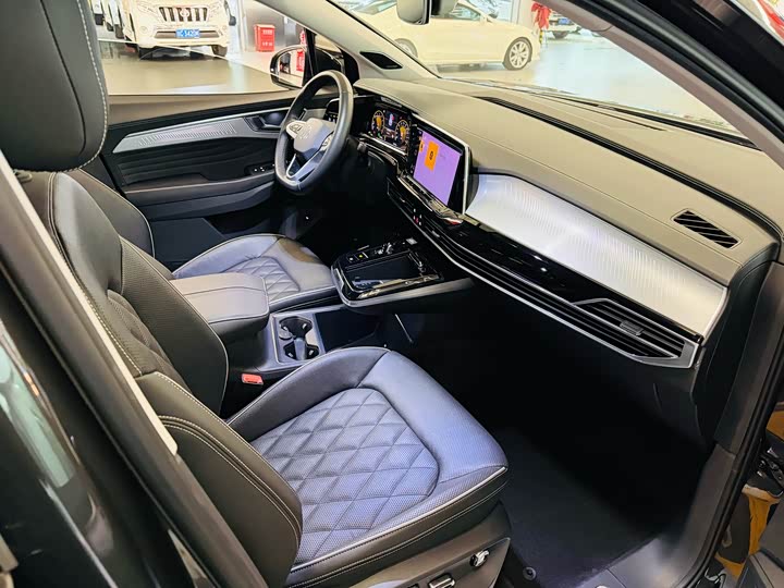 Фото 8 - Volkswagen Talagon