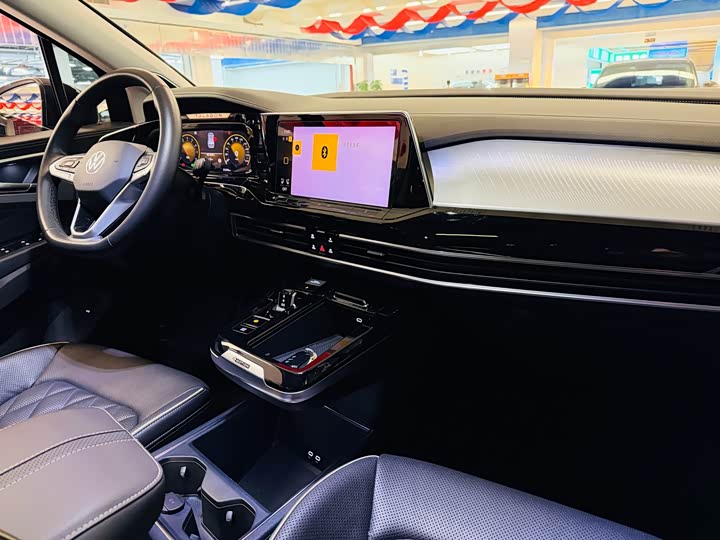 Фото 9 - Volkswagen Talagon