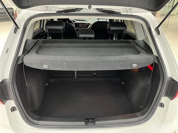 Фото 16 - Volkswagen Tharu