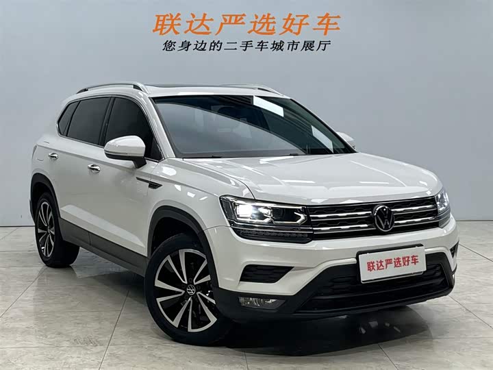 Фото 22 - Volkswagen Tharu