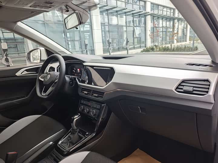 Фото 17 - Volkswagen Tacqua