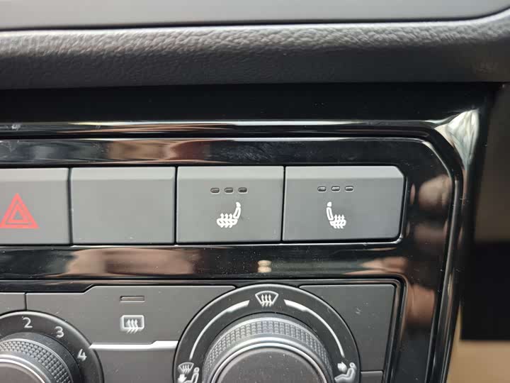 Фото 21 - Volkswagen Tacqua