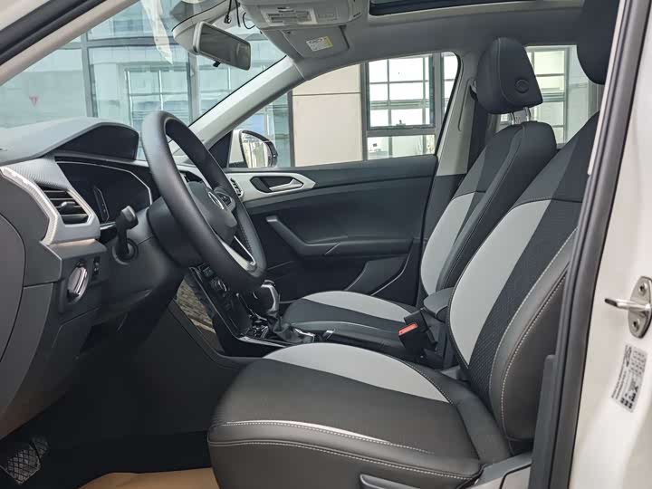 Фото 25 - Volkswagen Tacqua