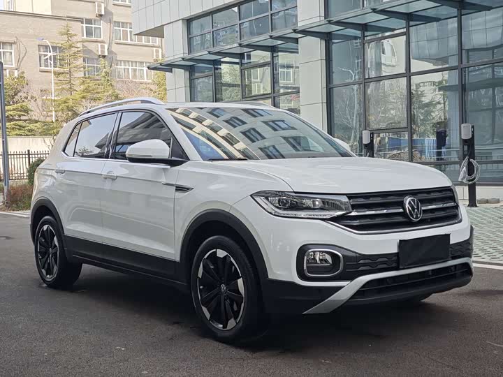 Фото 3 - Volkswagen Tacqua