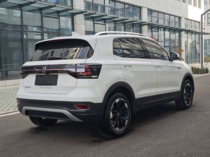 Фото 4 - Volkswagen Tacqua