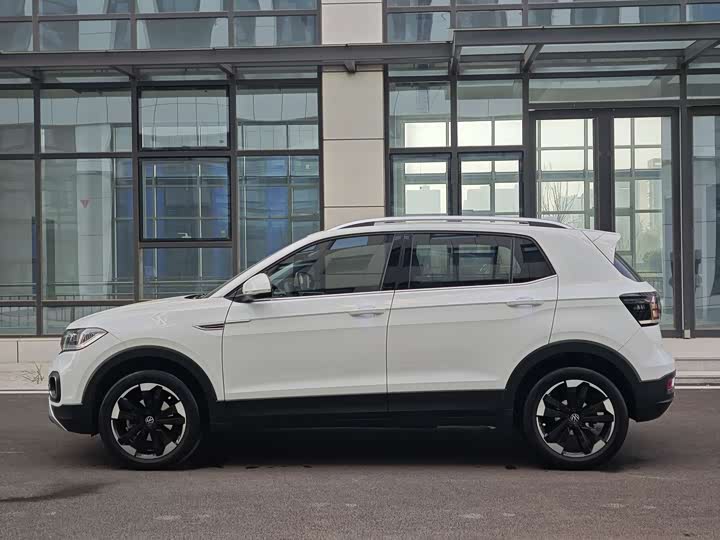 Фото 7 - Volkswagen Tacqua