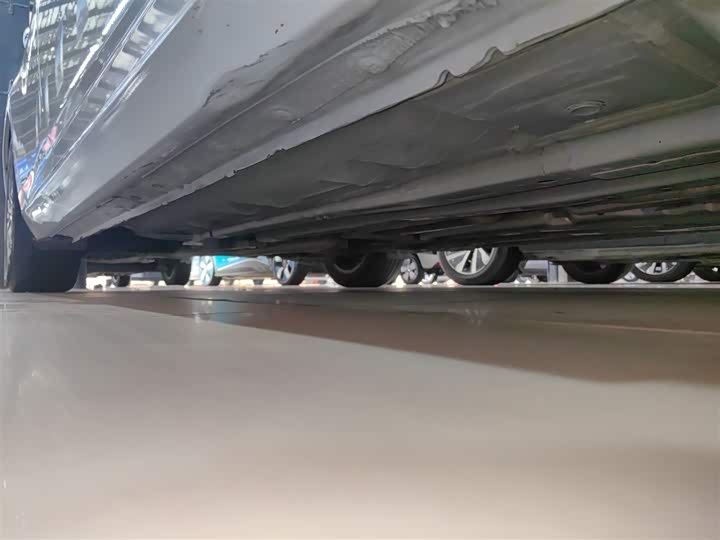 Фото 21 - Nissan Teana