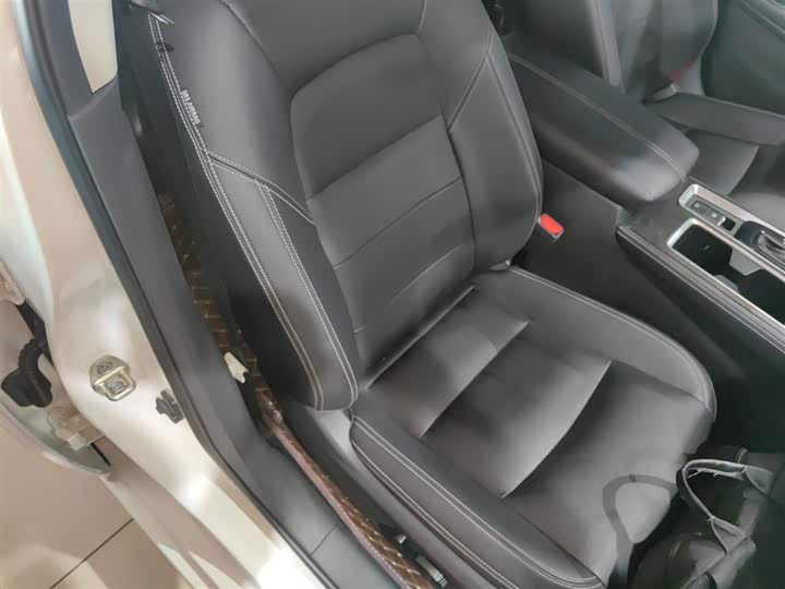 Фото 25 - Nissan Teana