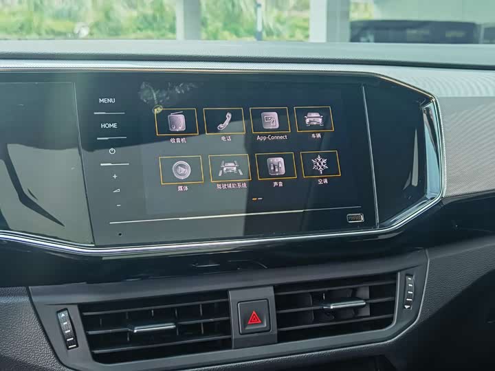 Фото 16 - Volkswagen Tayron