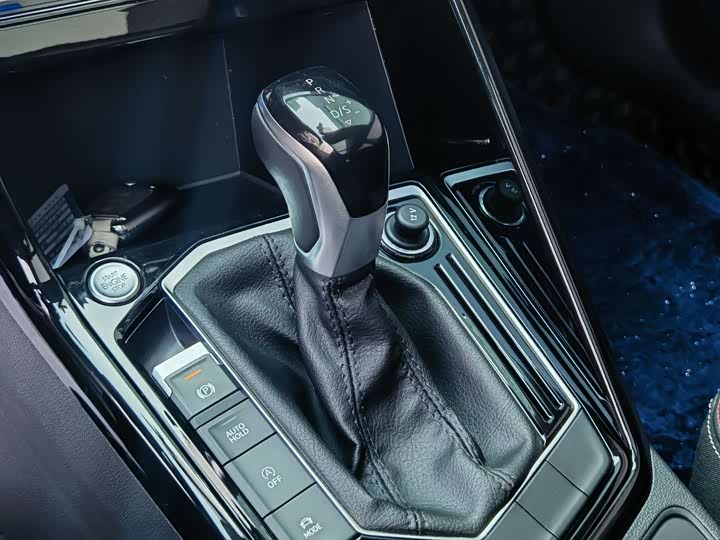 Фото 18 - Volkswagen Tayron