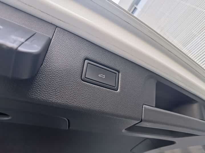 Фото 27 - Volkswagen Tayron