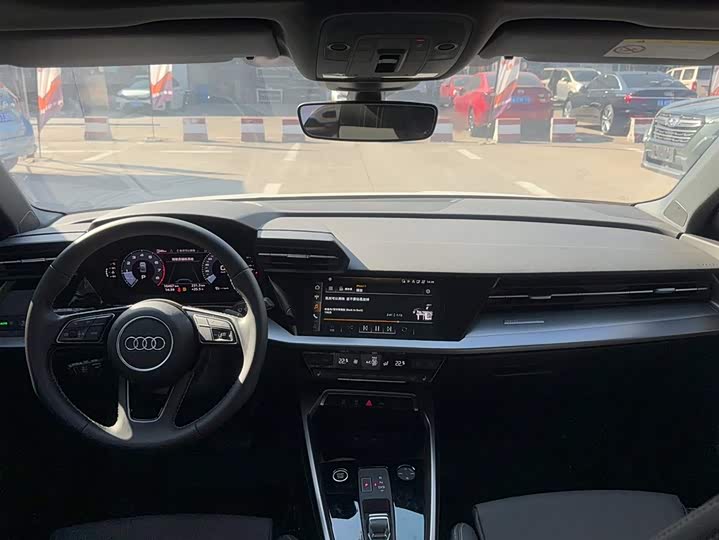 Фото 14 - Audi A3