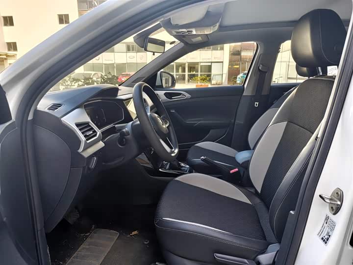 Фото 9 - Volkswagen Tacqua