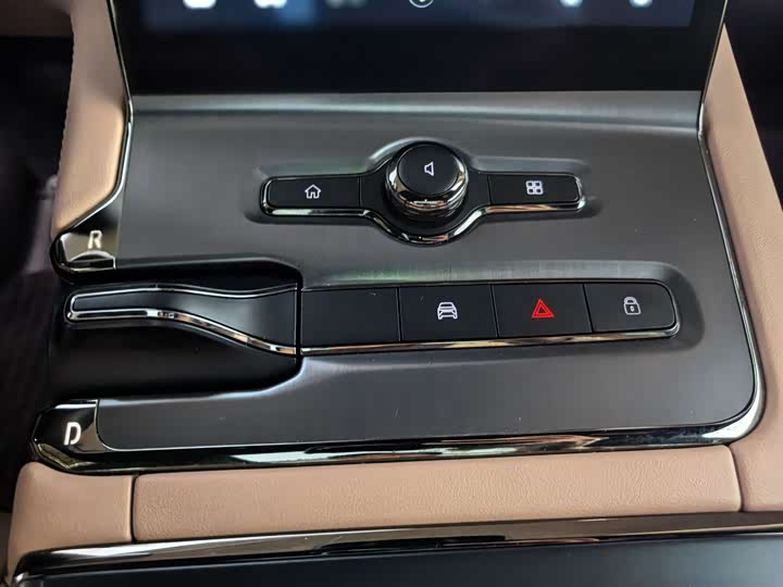 Фото 12 - Nio ES6