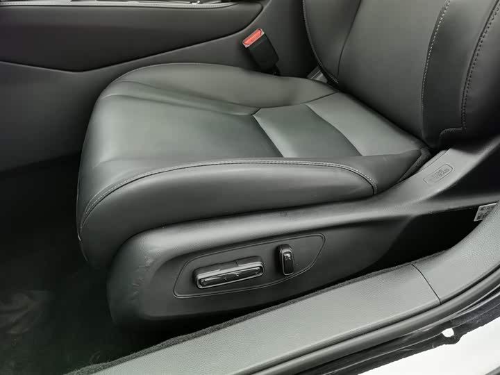 Фото 20 - Honda Accord