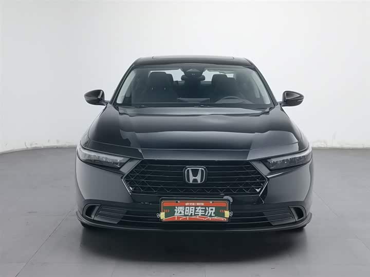 Фото 3 - Honda Accord