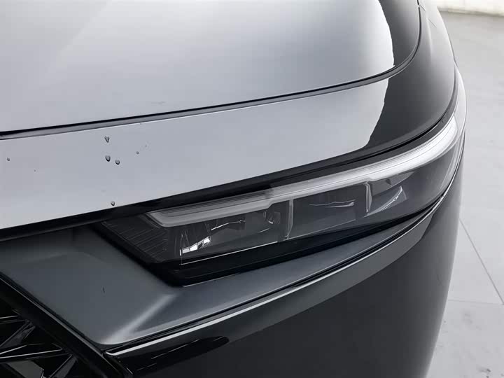 Фото 7 - Honda Accord