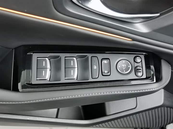 Фото 9 - Honda Accord