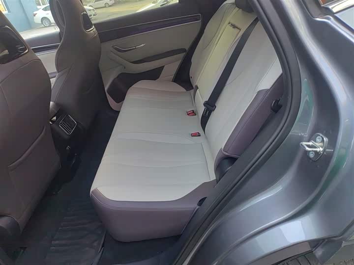 Фото 17 - BYD Song Plus Hybrid/EV