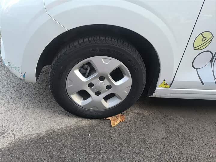 Фото 23 - Roewe Clever