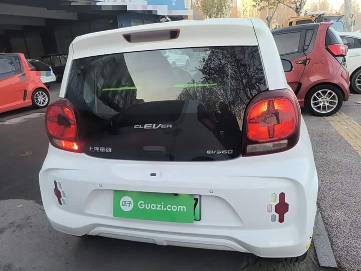 Фото 6 - Roewe Clever