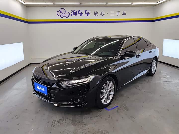 Фото 1 - Honda Accord