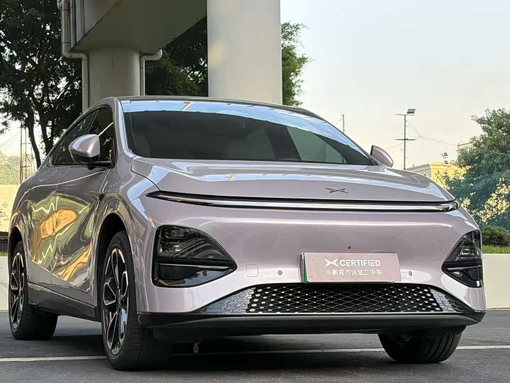 Фото 3 - XPeng G6