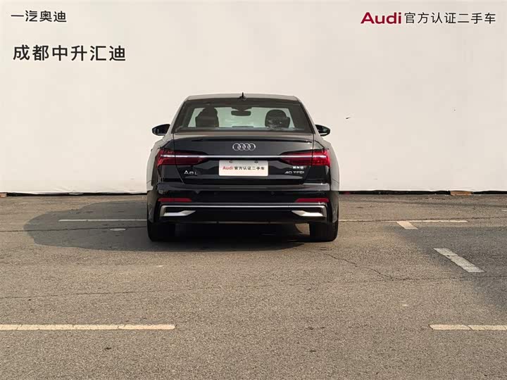 Фото 5 - Audi A6L