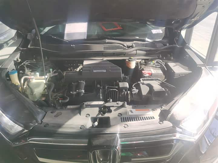 Фото 19 - Honda CR-V