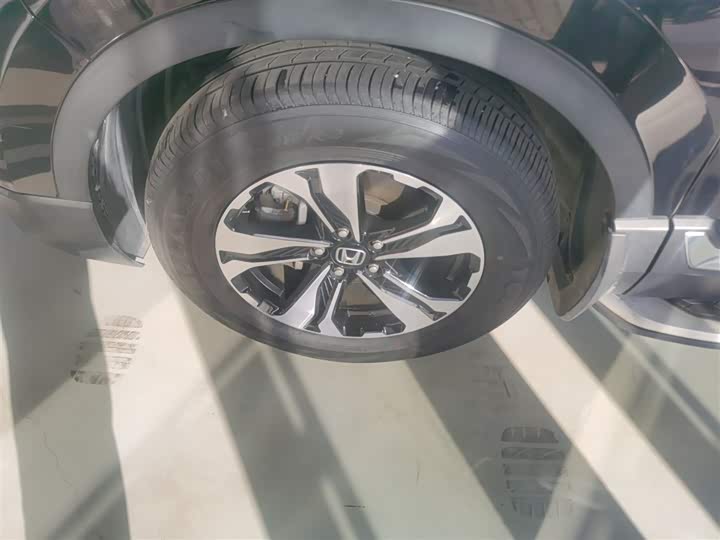 Фото 22 - Honda CR-V