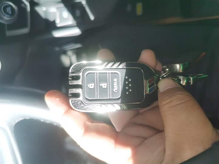 Фото 8 - Honda CR-V