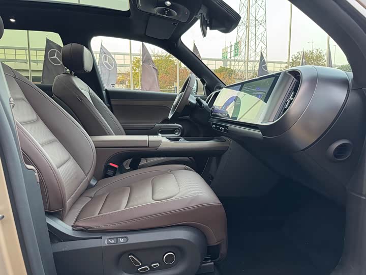 Фото 16 - Smart #5